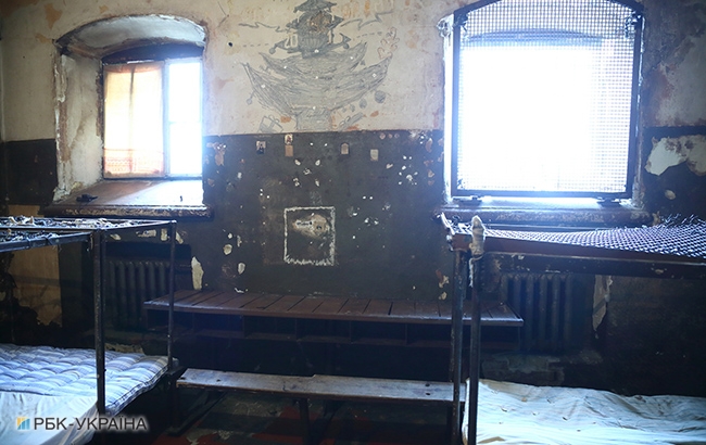 В яких умовах утримують заарештованих у Лук'янівському СІЗО